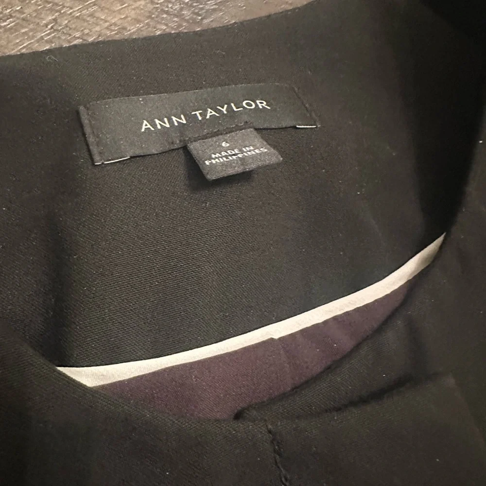 Ann Taylor Black Suit Jacket - Picture 2 of 3
